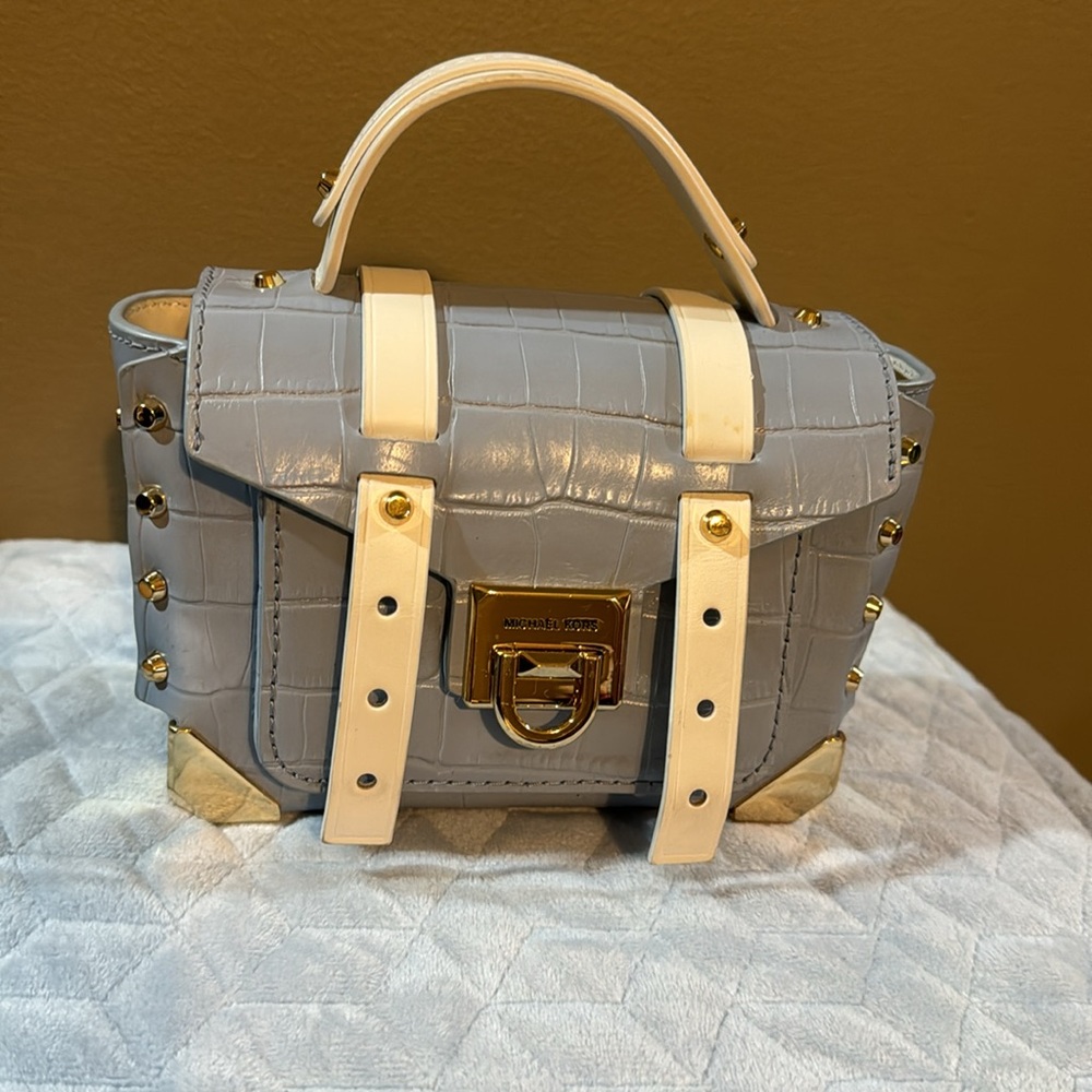Michael Kors Light Blue And White Crossbody Bag With Gold Hardware